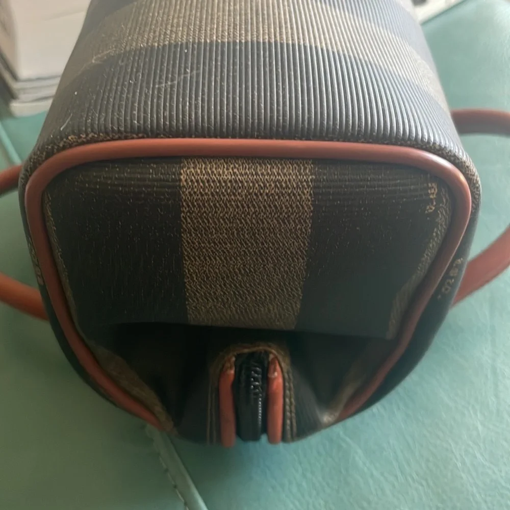 Sold elsewhere - Fendi Mini Pequin Boston Bag Brown Handles - Picture 7 of 16